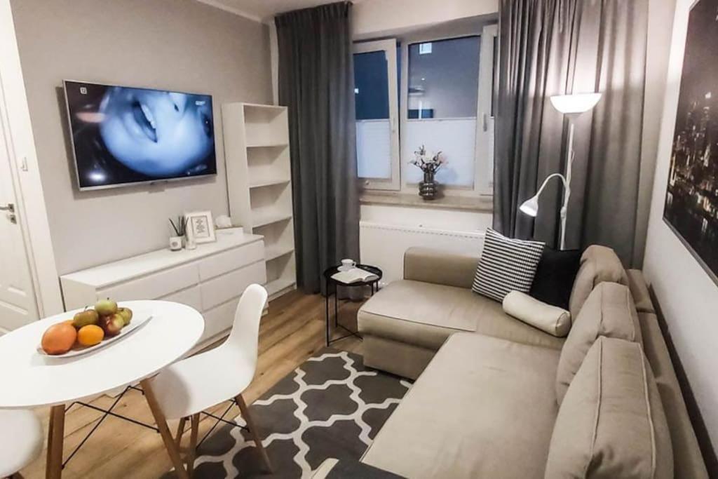 Bezagenta Mozart3 Studio Easy Access To City Wifi Warsaw Ngoại thất bức ảnh